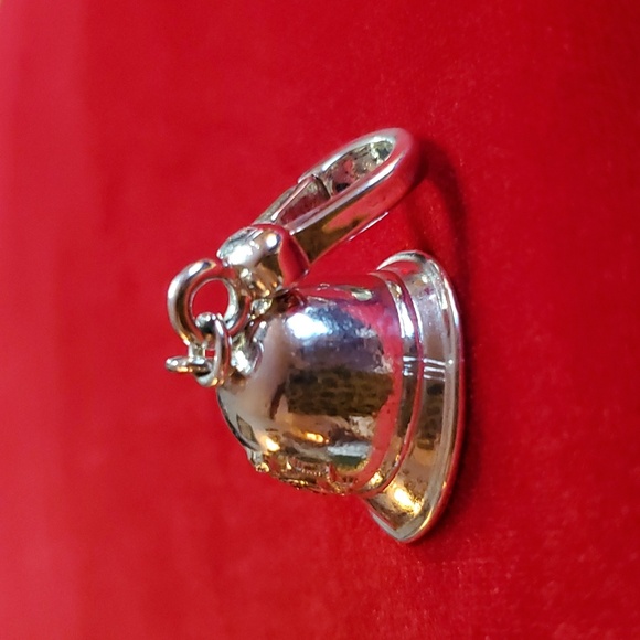 My Flat in London Jewelry - My Flat in London - Bobby Helmet - Charm - Brighton - MFIL